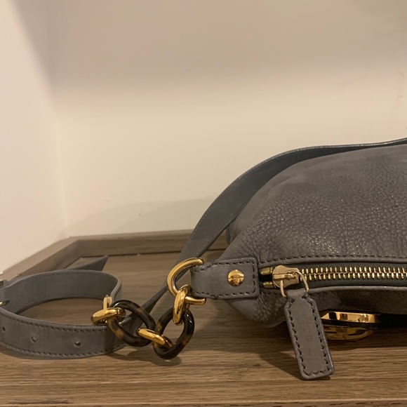 🔥 RARE Fendi Leather Crossbody 🔥 - Picture 11 of 17